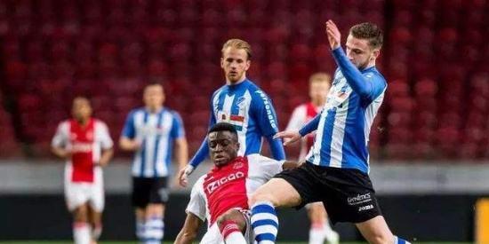 球队和整个 球队和整个